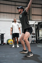 Load image into Gallery viewer, BULLET PROOF HAMSTRINGS TRAINING TEMPLATE

